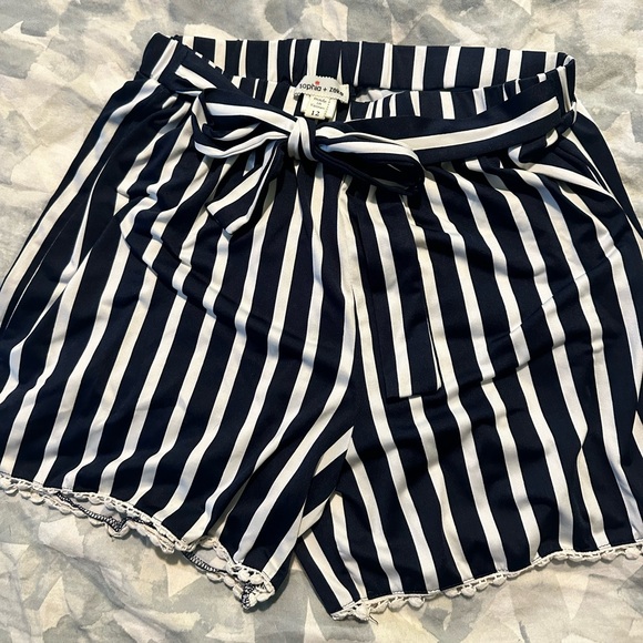 -kids size 12 sophia and zeke black and white striped tie shorts - Picture 1 of 2